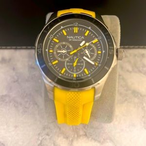 Náutica yellow watch sport and fashion